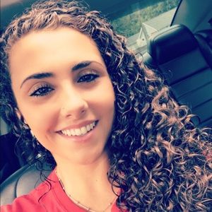 Meet your Posher, Zoe